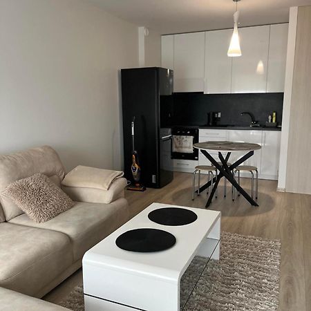 Ragaines 6 Apartamentai Klaipeda Ngoại thất bức ảnh